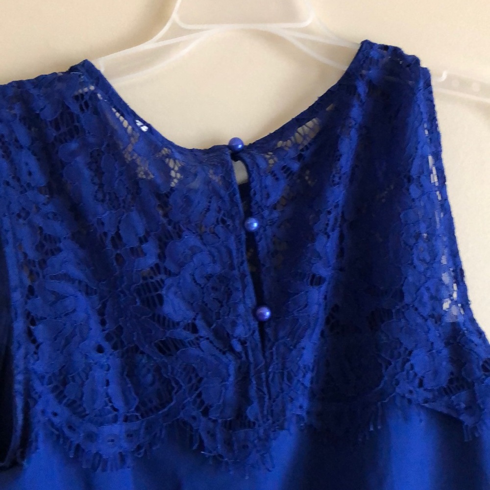 Blouse - Picture 3 of 4